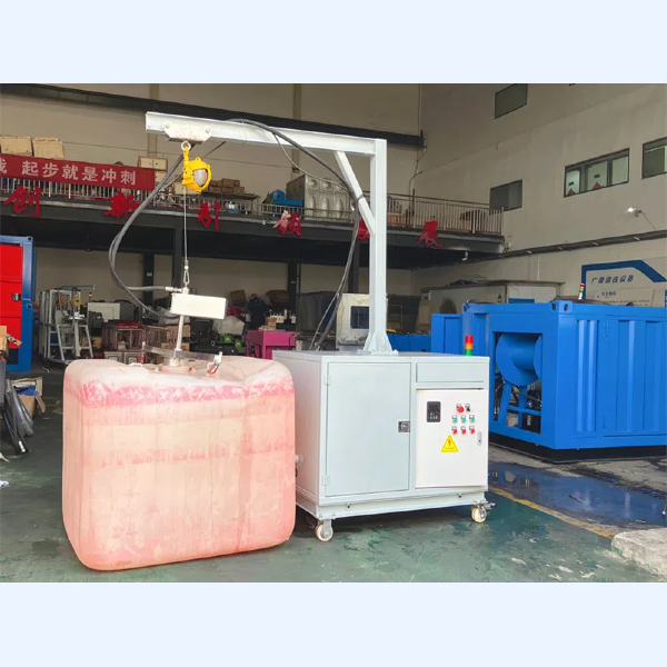 IBC噸桶三維旋轉自動清洗機